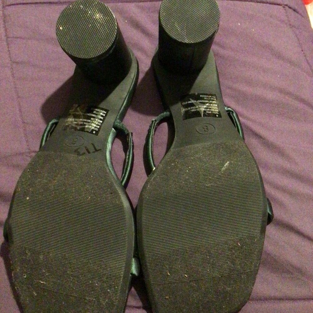 Preowned A New Day Forrest Green Slip On Sandal 8 - Picture 3 of 6